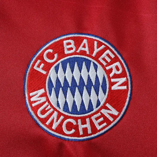 BAYERN DE MUNICH I 03/04 HOMBRE (RETRO)