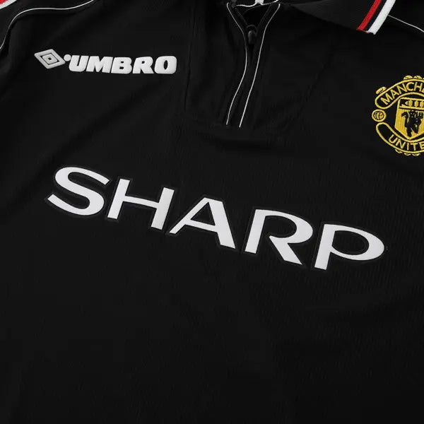 MANCHESTER UNITED 98/99 NEGRA HOMBRE (RETRO)