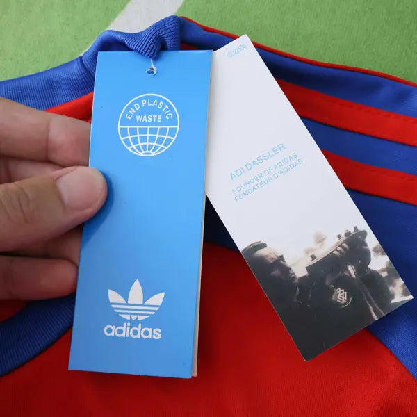 ADD X OASIS ROJA EDICÍON PREMIUM HOMBRE 25/26