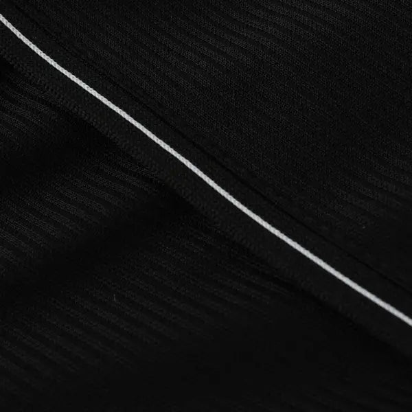 MANCHESTER UNITED 98/99 NEGRA HOMBRE (RETRO)