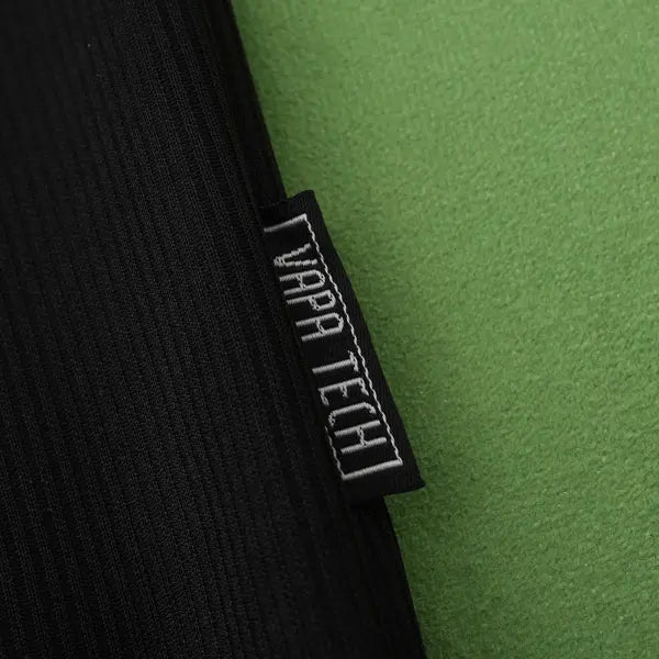 MANCHESTER UNITED 98/99 NEGRA HOMBRE (RETRO)