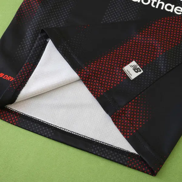 CAMISETA BAYERN LEVERKUSEN I 25/26 CONJUNTO INFANTIL