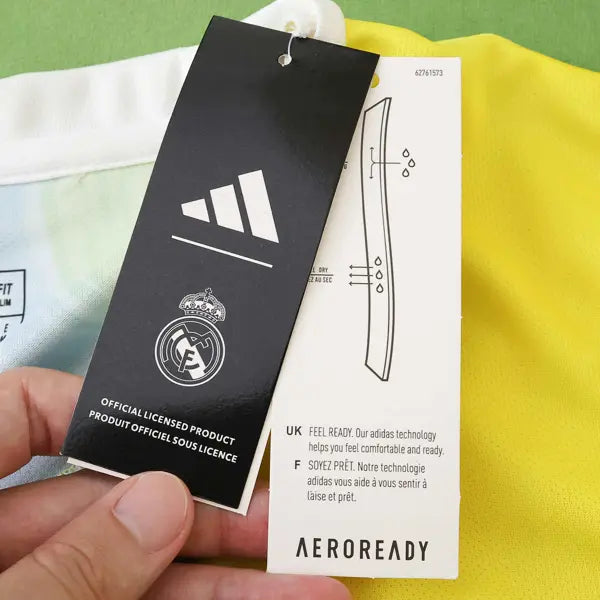 REAL MADRID EDICIÓN ESPECIAL AMARILLA 25/26